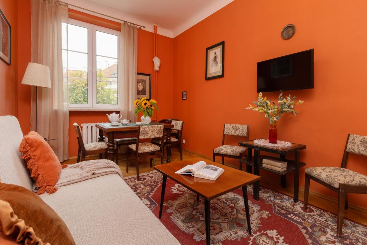 New Town Square For 5 Guests By Renters Апартаменти Варшава